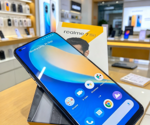 Realme 7 5G | 8GB RAM + 256GB Storage