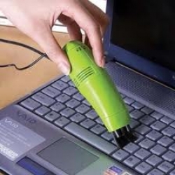 USB VACUUM KEYBOARD CLEANER