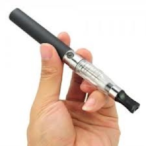 Ego Electronic Cigarette With 1 Liquite Can