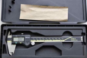 Digital Venire Caliper Mitutoyo in Bangladesh