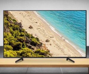 BRAND NEW 65 inch SONY BRAVIA X8000G 4K TV