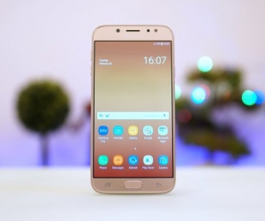 Samsung Galaxy J7 Plus Korean version 