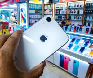 iPhone XR 