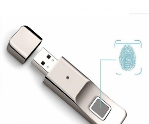 Anytek P1 32GB Fingerprint Pendrive USB 3.0 Metal Body Smart Security Pendrive