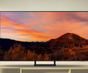 55 inch SAMSUNG AU9000 VOICE CONTROL CRYSTAL UHD 4K TV