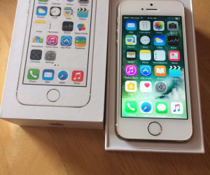iphone 5S (32GB) With Gift offre 