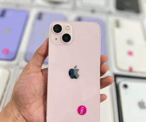 iPhone 13 [128GB]