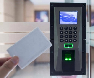 ZKTeco Fingerprint F18 Standalone Access Control and Time Attendance